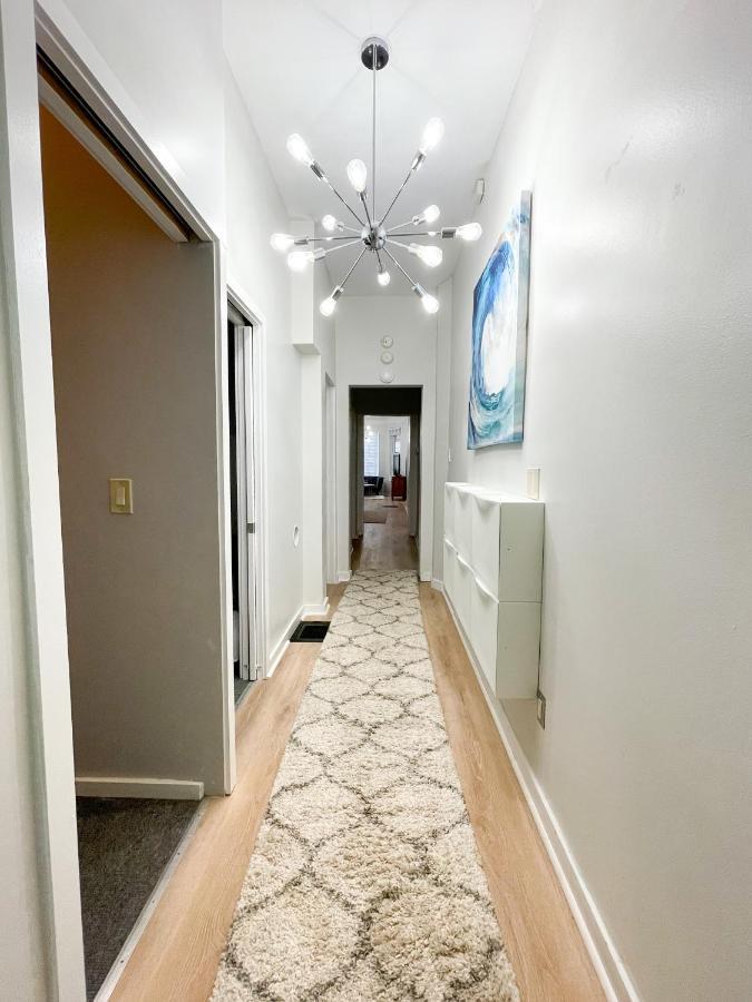 Wrigleyville Friends Unit - 5Bdrm شيكاغو المظهر الخارجي الصورة